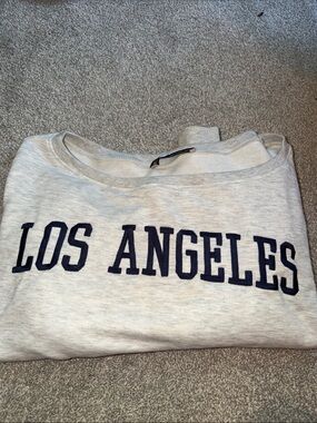 Primark Light Gray Crewneck off the shoulder with Navy 'Los Angeles'